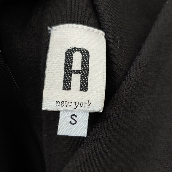 Evereve A New York Black Double V-neck Jumpsuit Size Small - Picture 9 of 9